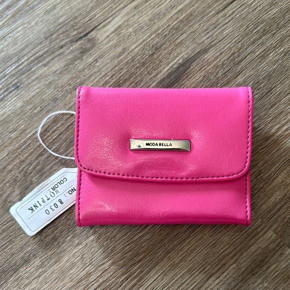Modabella Handbags - Modabella Fuchsia Wallet